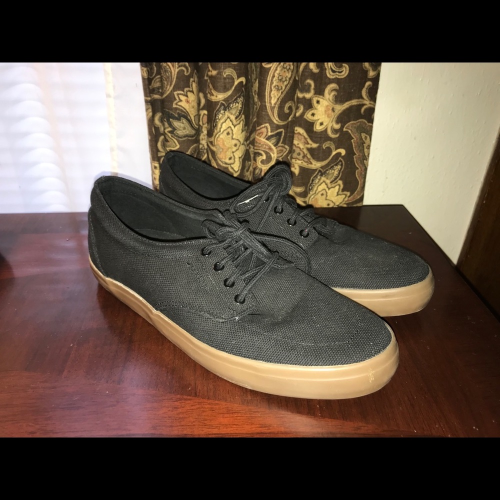 DEKLINE Men’s Shoes